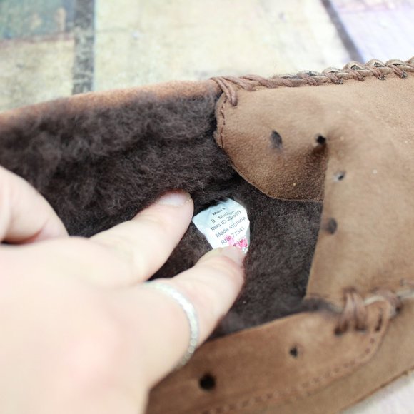 LL BEAN Lined Wicked Good Moccasin Slippers 8 M - Picture 7 of 9